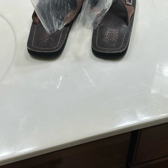 Fossil Men’s Brown Leather Thong Sandals Sz 11 - Picture 9 of 11
